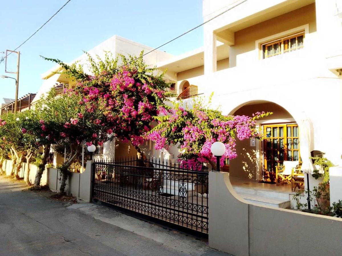 Irini Apartments Platanias  Exterior photo
