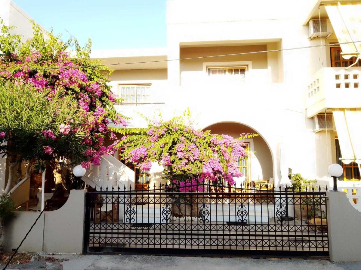 Irini Apartments Platanias  Exterior photo